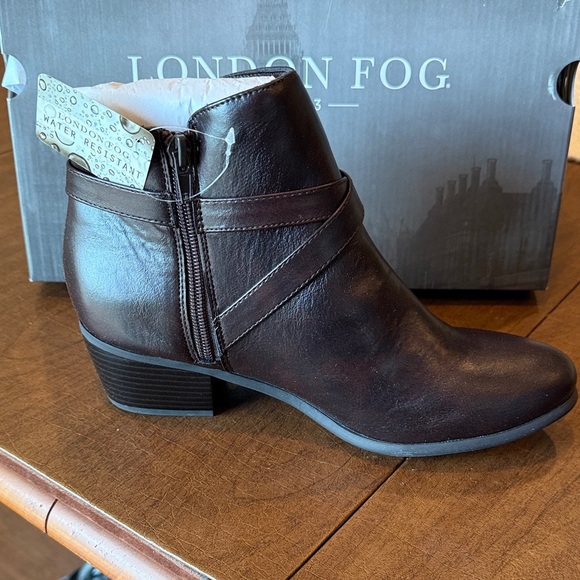 NWT London Fog Women's Dark Brown Ankle Booties SZ 9 - Picture 6 of 10